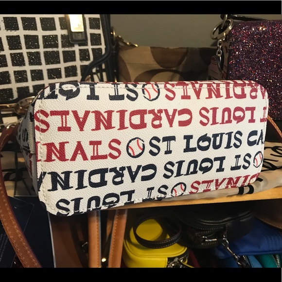 NWT STL Dooney & Bourke - Picture 3 of 5